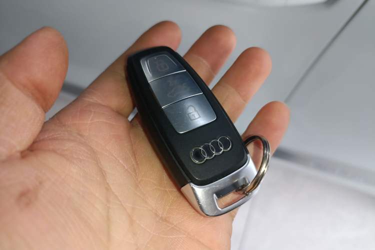 Used Audi Q4 e-tron 2023 50 e-tron quattro Visionary Edition