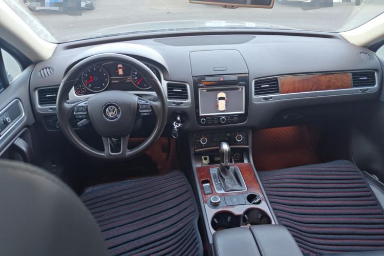 Used Volkswagen Touareg 2011 3.0 TSI Standard Version