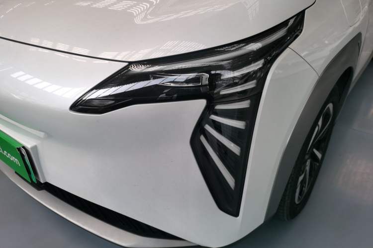 Used AION Y 2023 Plus 610 Smart Edition Ternary Lithium
