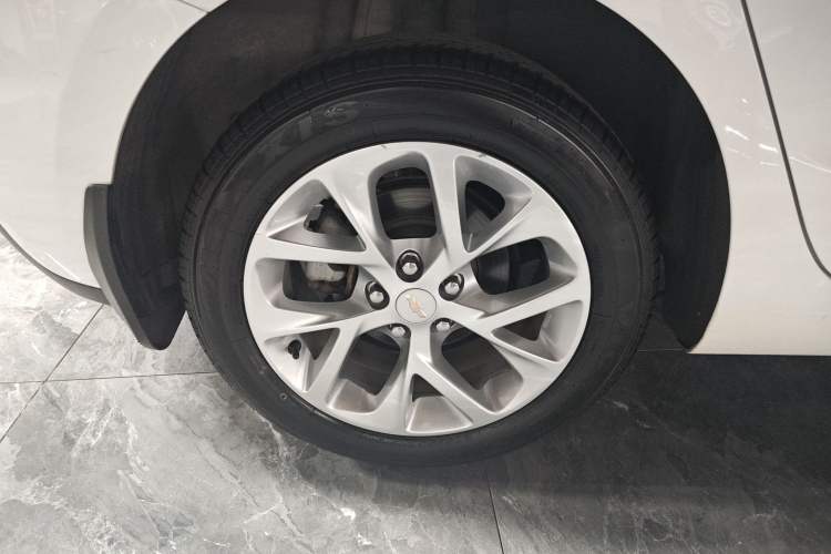 Used Chevrolet Cruze 2018 Hatchback 320 Automatic Xuanfeng Edition