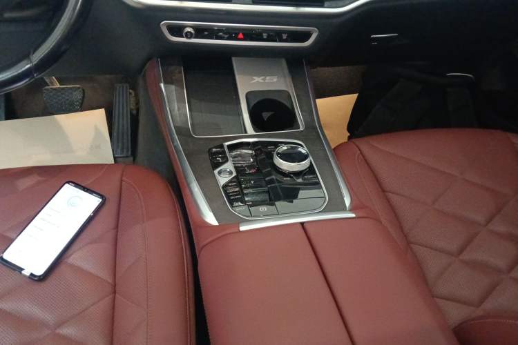 Used BMW X5 2023 xDrive 30Li Luxury M Sport Night Edition Package