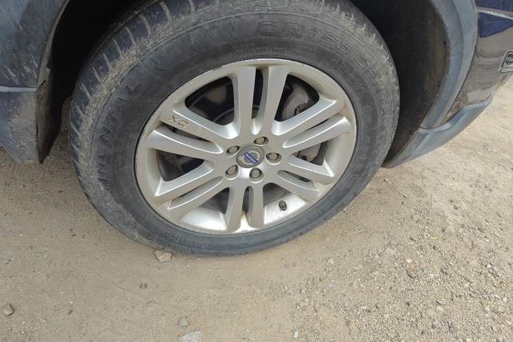 Used Volvo XC90 2007 2.5T AWD Right Front Wheel Hub