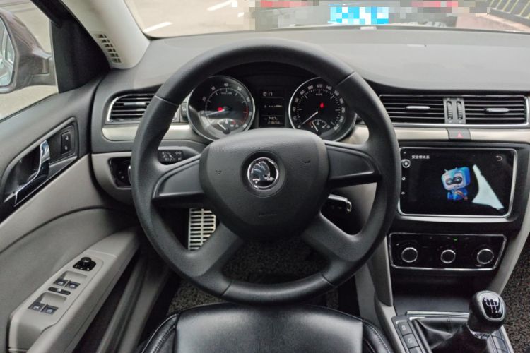 Used Skoda Superb 2013 1.4TSI Manual Shengshi Edition Steering Wheel