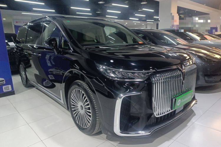 Used VOYAH Dream 2025 PHEV Four-Wheel Drive Prestige Kunpeng Edition
