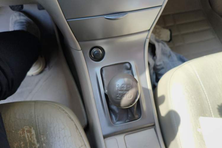 Used Toyota Corolla EX 2011 1.6L Manual Classic Edition
