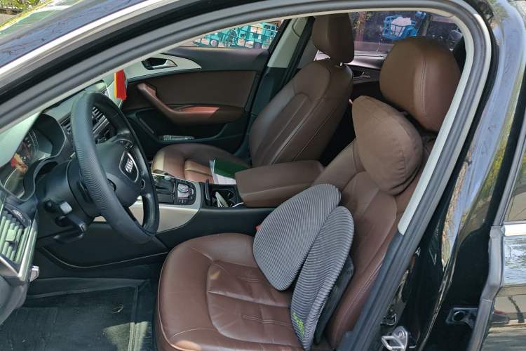 Used Audi A6L 2018 30th Anniversary Edition 35 TFSI Fashion Model Left Front Seat