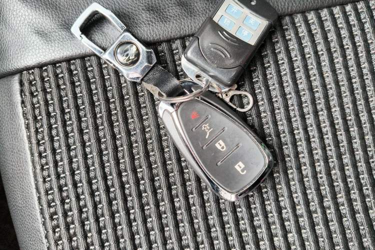 Used Chevrolet Equinox 2019 Redline 550T Automatic All-Wheel-Drive RS Model China VI Standard
