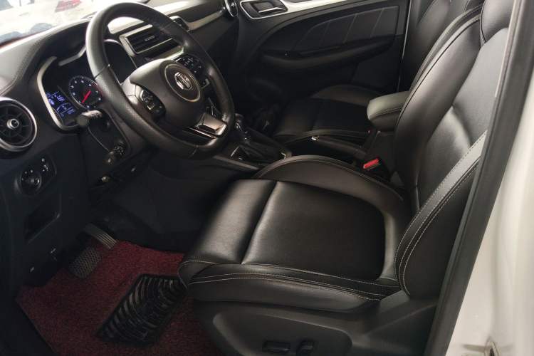 Used MG ZS 2018 1.5L Automatic Luxury Edition China V Standard