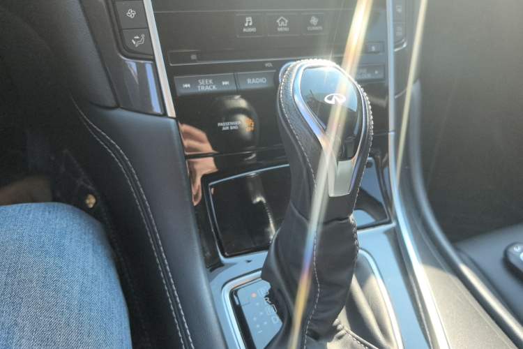 Used Infiniti Q50L 2022 2.0T Comfort Edition
