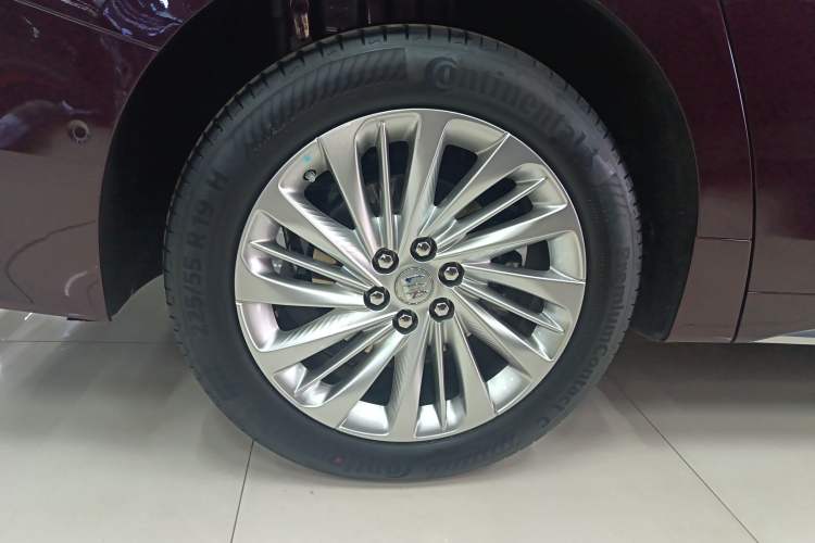 Used Buick Century 2023 2.0T Six-Seater Yinshi Edition Exterior 5