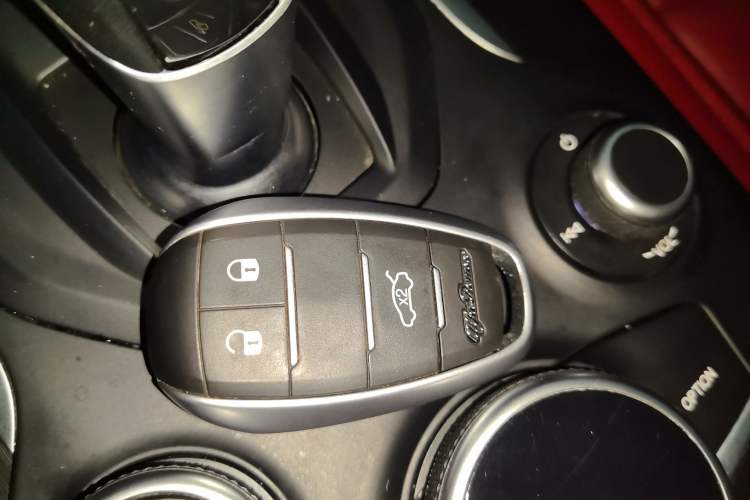 Used Alfa Romeo Stelvio 2017 2.0T 280HP Luxury Edition