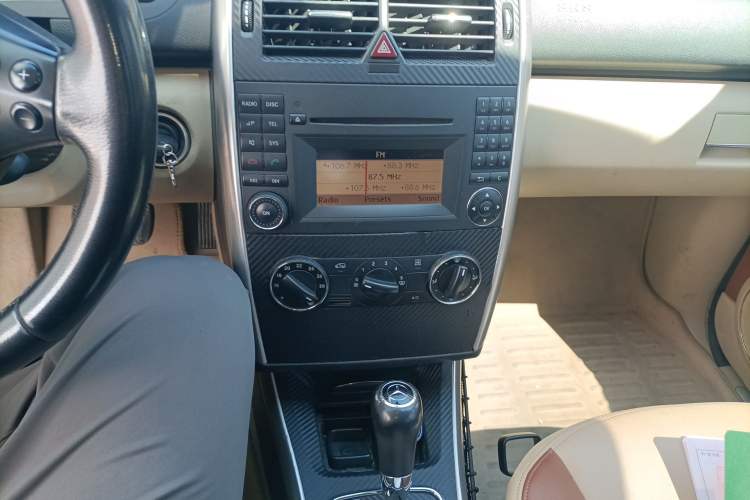 Used Mercedes-Benz A-Class 2011 A 160
