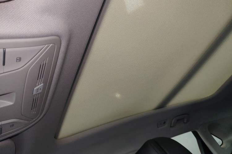 Used Hongqi HS5 2023 2.0T Qixiang Pro Edition