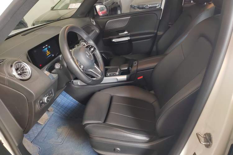 Used Mercedes-Benz GLB 2022 GLB 200 Dynamic Edition Left Front Seat