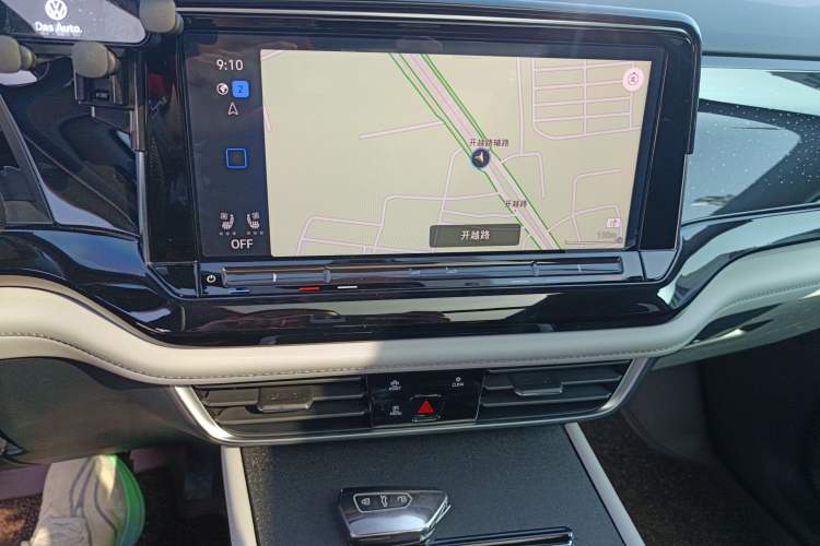 Used Volkswagen Teramont 2024 380TSI Four-Wheel Drive Prestige Luxury Edition Audio And AC Panel