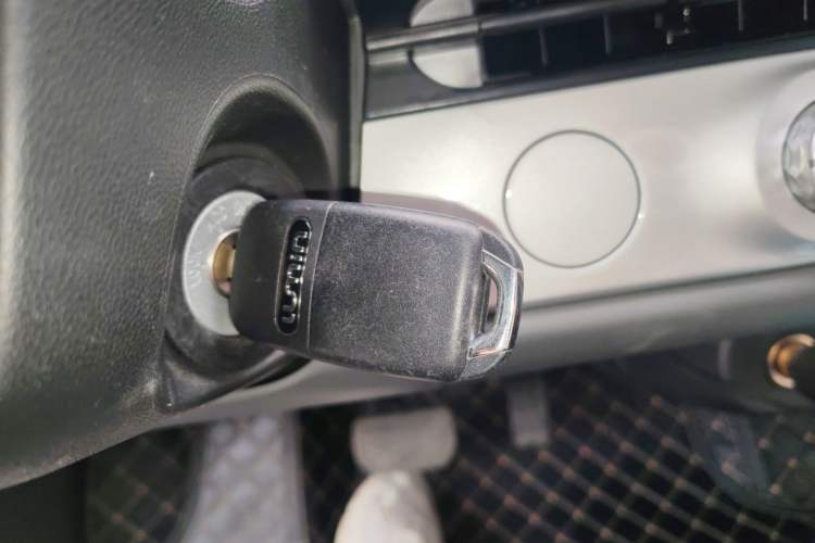 Used CHANGAN NEVO Lumin 2022 155 km – Refreshingly Sweet Edition
