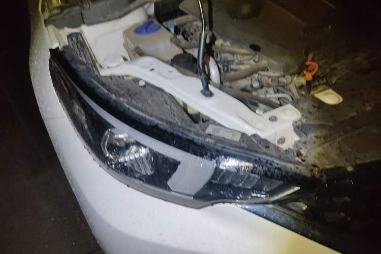 Used Chery Arrizo 5 PLUS 2021 XiaoAI 1.5T Manual PLUS Model Right Front Headlight