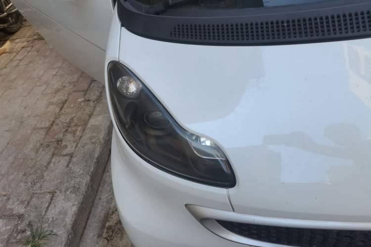 Used smart fortwo 2014 1.0 MHD Midnight Purple Limited Edition
