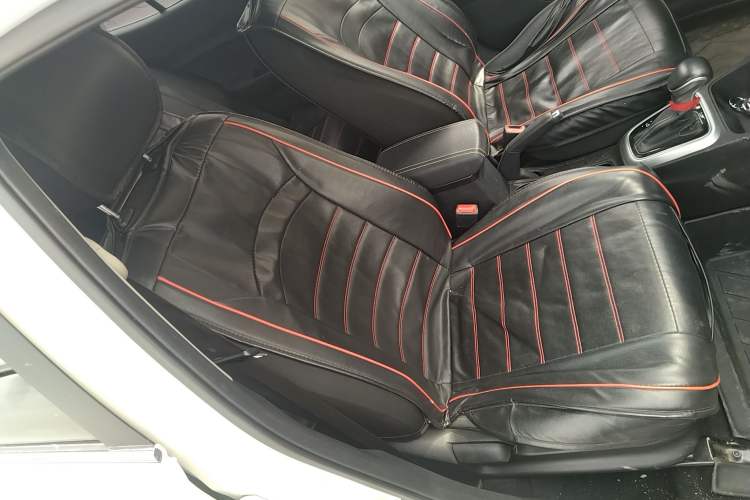 Used Kia kx1 Stonic 2021 1.4L CVT Fun Edition