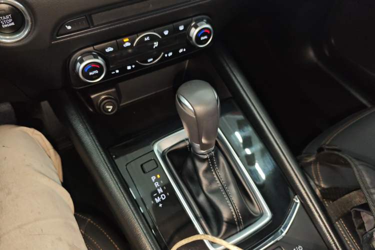 Used Mazda CX-5 2019 Cloud-Controlled Version 2.0L Automatic 2WD Smart Enjoyment Model China VI Standard Gear Lever