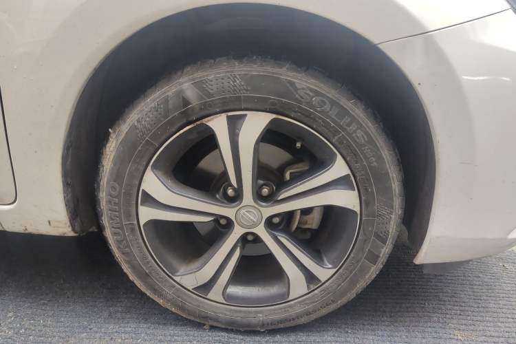 Used Nissan Tiida 2016 1.6L CVT Smart Drive Edition
