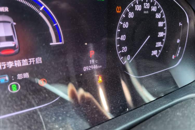 Used Honda Accord 2018 Rui Hybrid 2.0L Rui Ling Edition China VI Odometer Close Up