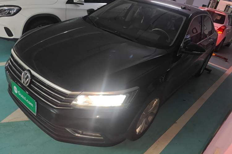 Used Volkswagen Passat 2017 330TSI DSG Luxury Edition