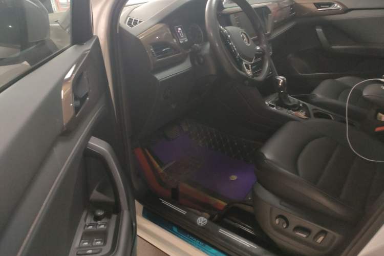 Used Volkswagen Tharu 2021 280TSI Two-Wheel-Drive Luxury Plus Edition
