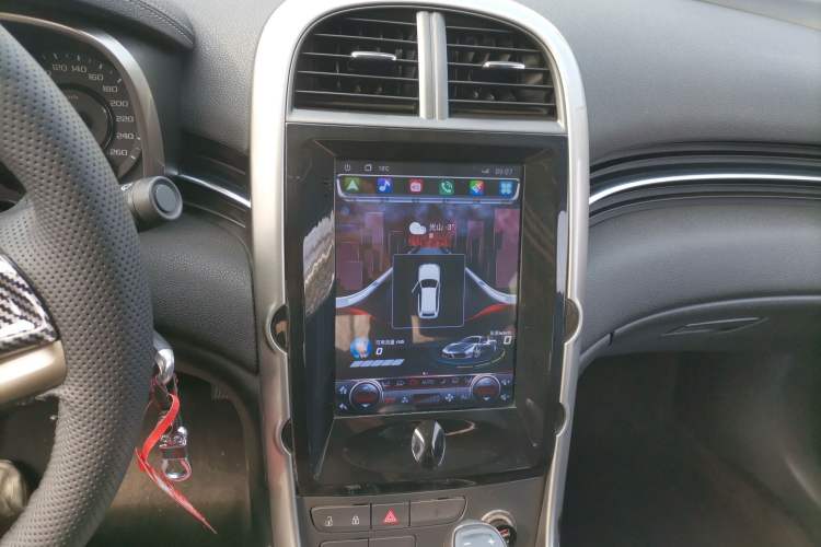 Used Chevrolet Malibu 2014 1.6T Automatic Comfort Edition Audio And AC Panel