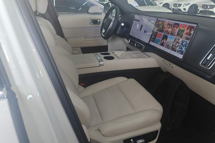 Used Li Auto L7 2023 Pro Model
