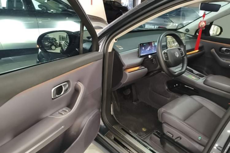 Used Leapmotor C16 2024 Range-Extended 200 Luxury Edition
