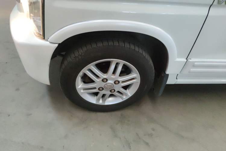 Used Suzuki Wagon R 2015 1.4L Manual All-Around Upgrade Version