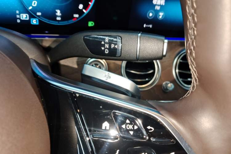 Used Mercedes-Benz E-Class 2023 E 300 L Stylish Model Gear Lever