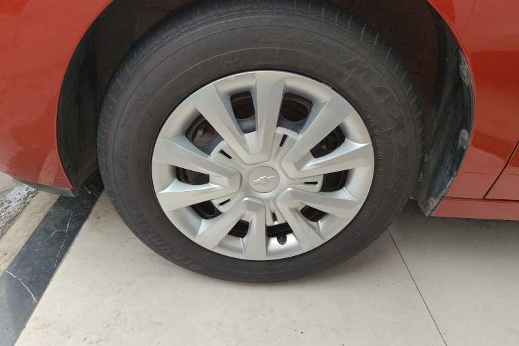 Used Chevrolet Lova RV 2016 1.5L Automatic Comfort Edition