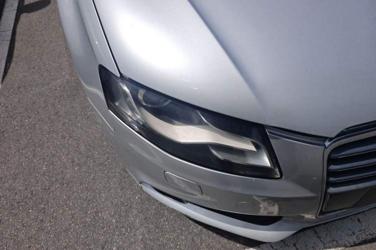 Used Audi A4L 2011 2.0 TFSI Standard Model Right Front Headlight