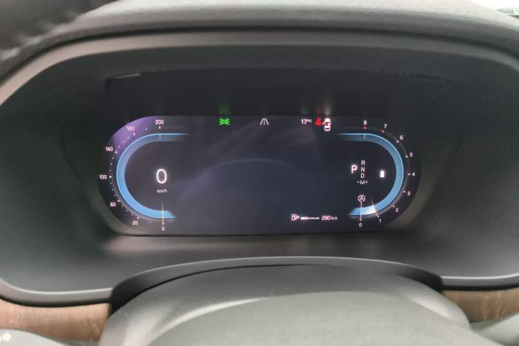 Used Volvo V90 2022 Cross Country B5 AWD Smart Range Edition
