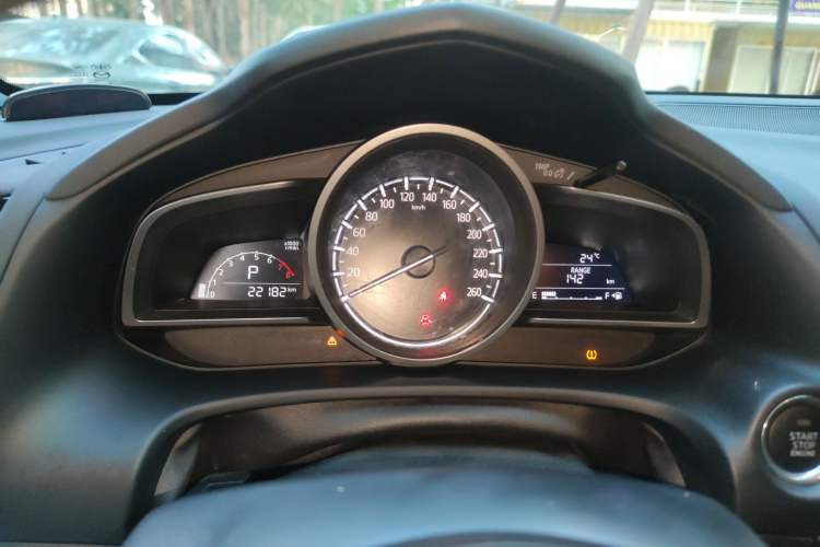 Used Mazda CX-4 2021 2.0L Automatic Two-Wheel Drive Blue Sky Dynamic Edition
