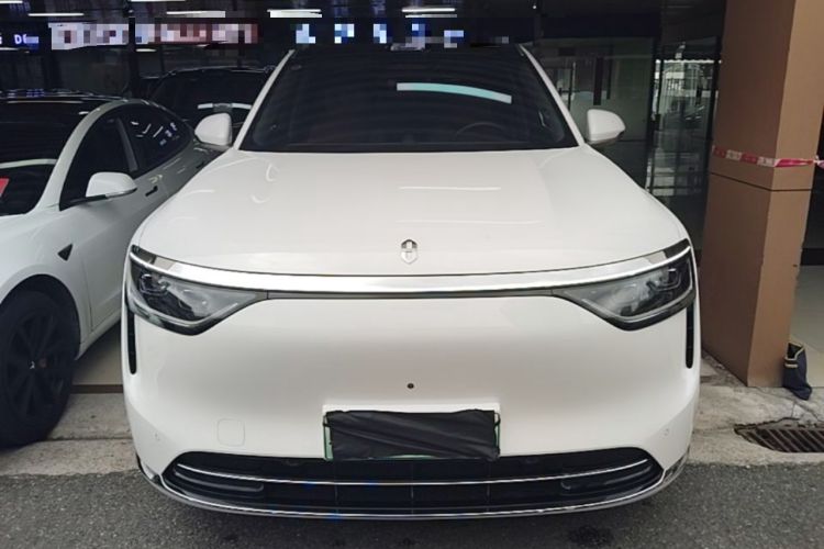 Used Hima AITO M8 2025 Extended-Range Ultra Version 53.4 kWh 6-Seater Edition Front