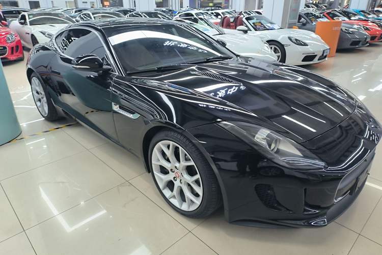 Used Jaguar F-TYPE 2016 3.0 SC Hardtop Version

