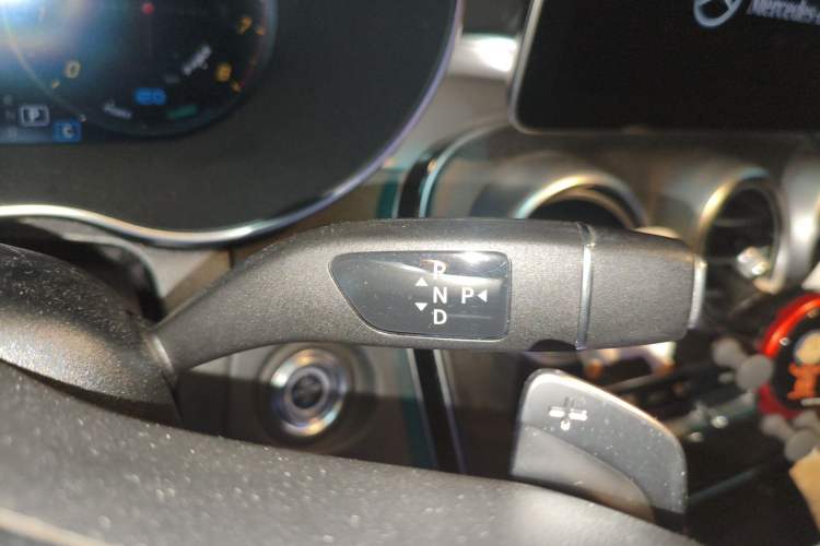 Used Mercedes-Benz C-Class 2020 C 260 Coupe Gear Lever
