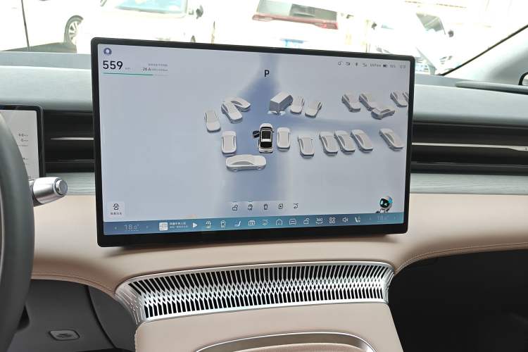 Used XPeng X9 2025 740 Ultra-Long Range Max