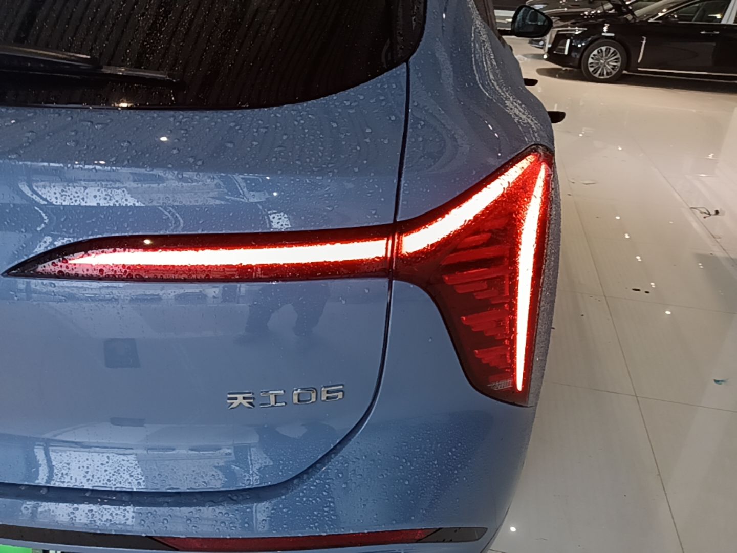 Hongqi Tiangong 06 2025 660 4x4 Smart Selection Edition — снимка 9