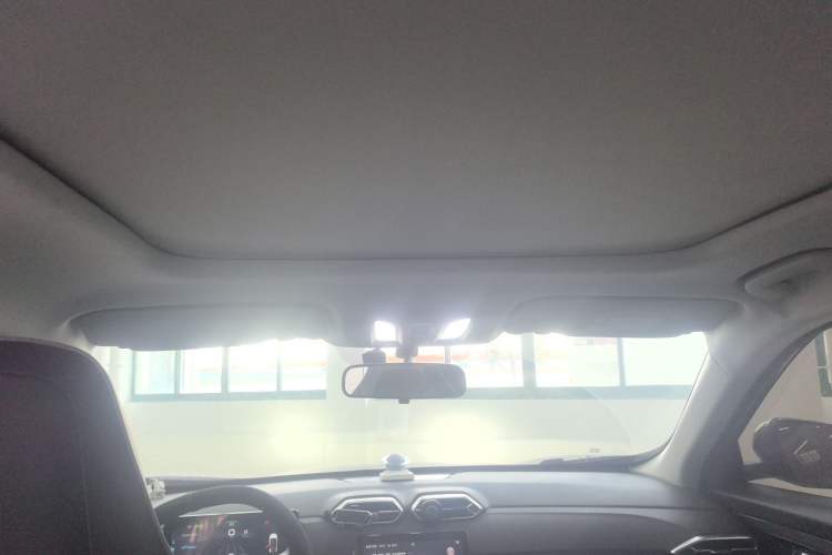 Used Dongfeng Aeolus Mage 2023 DH-i 1.5T Luxury Edition
