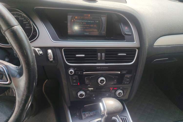 Used Audi A4L 2015 35 TFSI Millionth Anniversary Intelligent Edition Audio And AC Panel