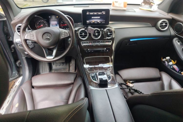 Used Mercedes-Benz GLC 2017 GLC 260 4MATIC Luxury Model
