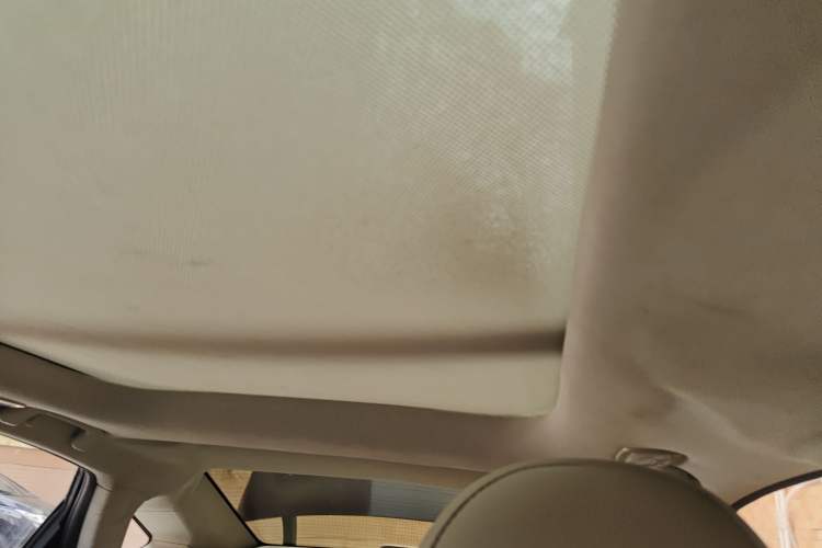 Used Zotye Z700 2016 1.8T DCT Prestige Edition
