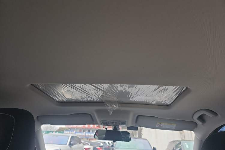 Used Skoda Kamiq 2020 1.5L Automatic Comfort Edition Headliner