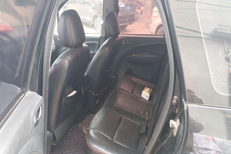 Used FORTHING Joyear X5 2013 1.6L Manual Luxury Model China IV Standard