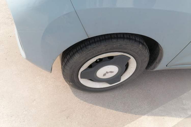 Used Wuling Hongguang MINIEV 2022 Easy Version Lithium Iron Phosphate Exterior 2