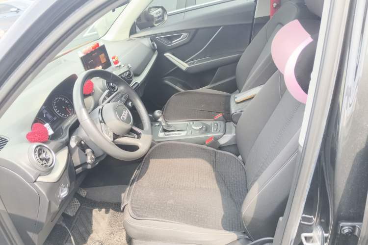 Used Audi Q2L 2021 35 TFSI Progressive Dynamic Edition
